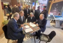 اداره کل میراث فرهنگی، گردشگری و صنایع دستی استان کرمان و شرکت دکاپست، قرارداد همکاری امضا کردند.