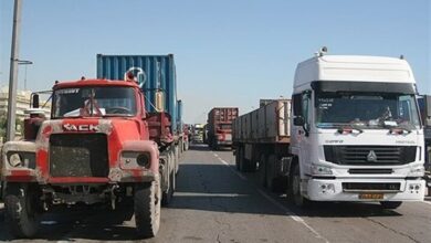 توقف ۲۴۰۰ کامیون کشنده در مرز بازرگان