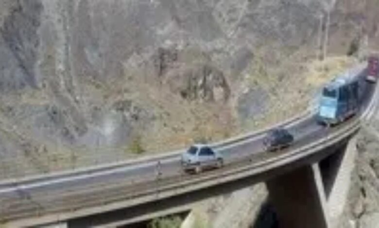 حل معضل ترافیک دشت ارژن با احداث قطعه اول آزادراه شیراز ـ بوشهر/ جاده شیراز ـ خرامه بهسازی می شود