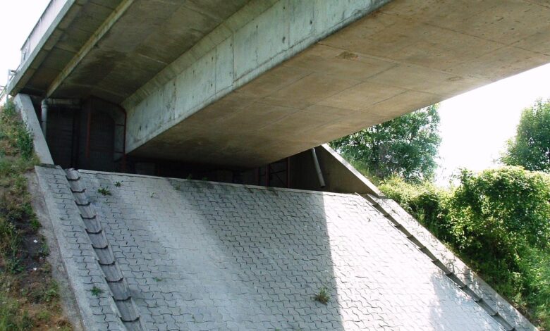 شتاب در اجرای پروژه قطار شهری کرمانشاه