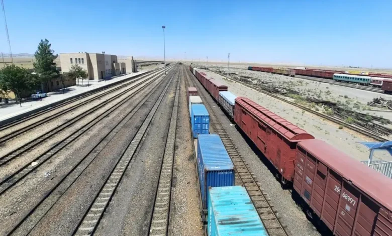 رشد ۷۰ درصدی صادرات ریلی از ایستگاه شهید مطهری مشهد؛ برنامه‌ریزی برای ایجاد دهکده لجستیک