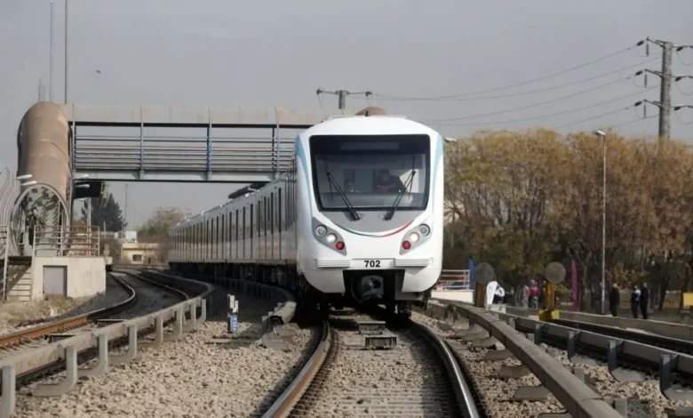 رونمایی دو رام قطار ملی/ کاهش سرفاصله در خطوط ۶ و ۷