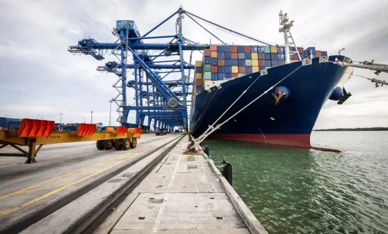 ثبت بالاترین رکورد بارگیری مواد معدنی در بندر شهید رجایی