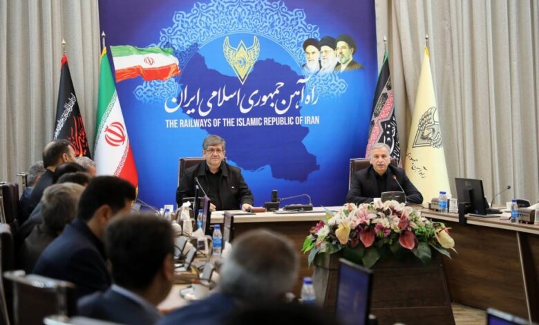 آماده باش شبکه ریلی برای خدمت رسانی به عزاداران/ افزایش ظرفیت قطارها در مسیرهای منتهی به تهران، قم و مشهد
