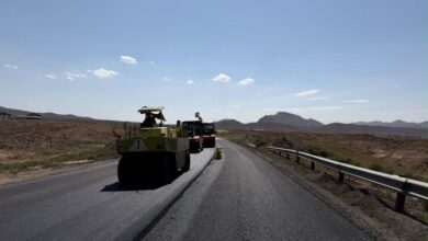 عملیات بهسازی و روکش آسفالت محور سمنان–دامغان کلید خورد